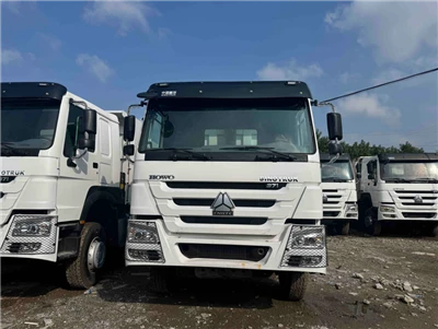 HOWO 6 X 4